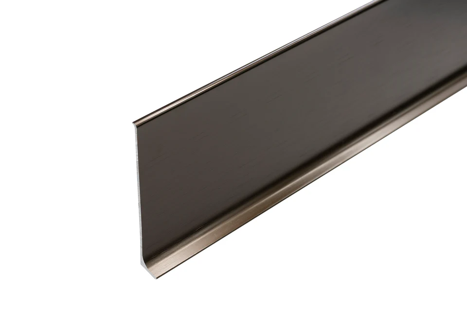 Listwa przypodłogowa aluminiowa kawowa EC40S cokół Creativa LP80