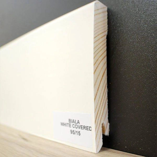 Listwa przypodłogowa 95/15 biała white covered (240 cm x 9,5cm x 1,4cm)