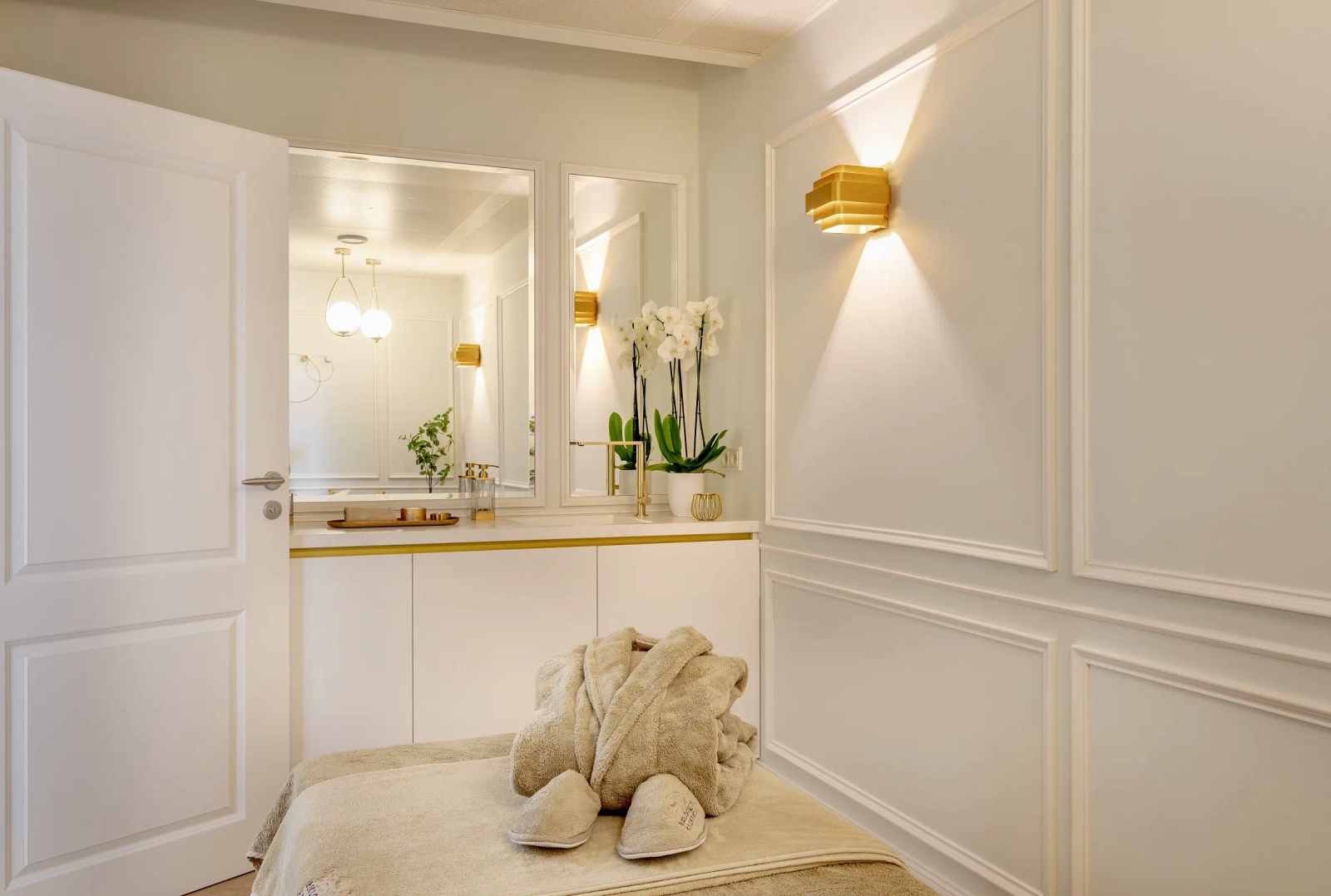 Klasyczne ramki ścienne Mardom Decor MD003 + MD318 – zestaw listew dekoracyjnych